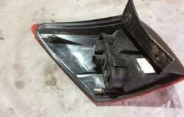 Фара левая для Nissan Qashqai 2011 года на фотографиях