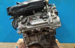 Двигатель без навесного для Toyota Camry 2013 года на фотографиях