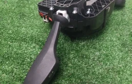 Подрулевой шлейф для BMW 5er 2017 года на фотографиях