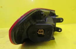 Фонарь внешний правый для Volkswagen Tiguan 2008 года на фотографиях