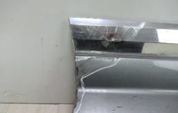 Накладка двери багажника для Volkswagen Touareg 2014 года на фотографиях