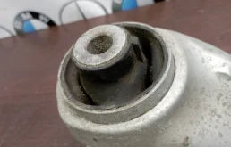 Рычаг передний правый нижний для BMW 5er на фотографиях