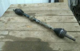 Привод передний правый для Toyota Corolla 2007 года на фотографиях