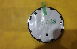 Эмблема задняя для Volkswagen Tiguan на фотографиях