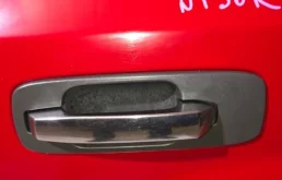 Дверь задняя левая для Nissan X-Trail 2001 года на фотографиях