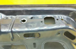 Двери для Mercedes-Benz C class 1998 года на фотографиях