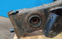 Задний подрамник для Nissan Murano 2011 года на фотографиях