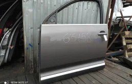 Дверь передняя левая для Volkswagen Touareg 2002 года на фотографиях