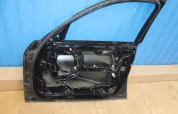 Двери для BMW 3er 2006 года на фотографиях