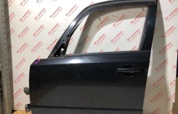 Дверь передняя левая для Suzuki SX4 2009 года на фотографиях