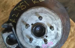 Суппорт задний левый для Toyota Avensis на фотографиях