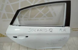 Дверь задняя правая для Hyundai Solaris 2022 года на фотографиях