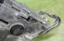 Фара ксенон левая для BMW 5er 2014 года на фотографиях