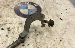 Датчик дорожного просвета передний для Skoda Octavia на фотографиях