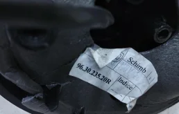 Зеркало боковое левое для Renault Duster 2011 года на фотографиях