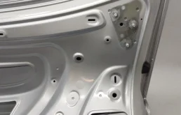 Крышка багажника для Audi A4 2015 года на фотографиях