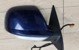 Стекла и зеркала для Volkswagen Touareg 2006 года на фотографиях