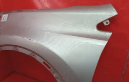 Крыло левое для Toyota RAV4 2014 года на фотографиях