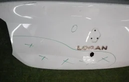 Крышка багажника для Renault Logan 2013 года на фотографиях