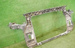 Панель капота для Kia Sportage на фотографиях