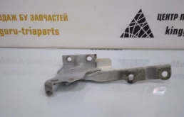 Петля капота левая для Hyundai ix35 на фотографиях
