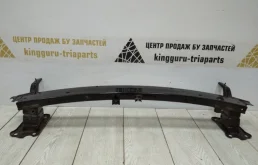 Усилитель бампера передний верхний для Hyundai Tucson 2021 года на фотографиях