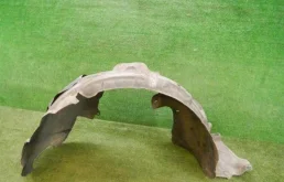 Подкрылок передний левый для Mercedes-Benz S class 2017 года на фотографиях