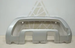 Усилитель переднего бампера для Renault Duster 2017 года на фотографиях