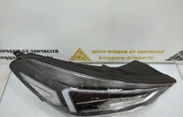 Фара правая для Hyundai Tucson 2021 года на фотографиях