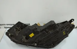 Фара правая для Hyundai Tucson 2021 года на фотографиях