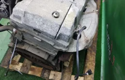 Двигатель для Mercedes-Benz C class 1996 года на фотографиях