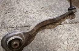 Рычаг передний правый верхний для Mercedes-Benz S class на фотографиях