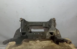 Передний подрамник для Nissan X-Trail T30 RU 2001-2007