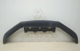 Отбойник капота для Volkswagen Tiguan 2015 года на фотографиях