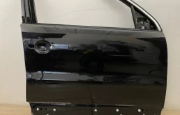 Двери для Volkswagen Tiguan 2008 года на фотографиях