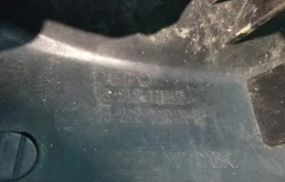 Фары для Toyota Land Cruiser 2011 года на фотографиях