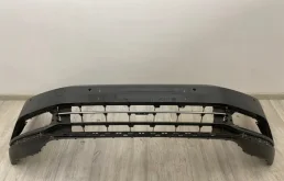Бампер для Volkswagen Passat 2020 года на фотографиях