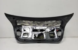 Крышка багажника для BMW 3er 2010 года на фотографиях