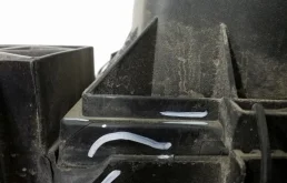 Корпус воздушного фильтра для Ford Transit 2018 года на фотографиях