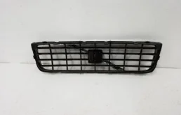 Решетка радиатора для Volvo S80 2004 года на фотографиях