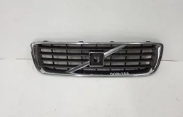 Решетка радиатора для Volvo S80 2004 года на фотографиях