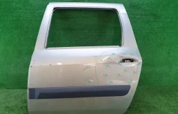 Дверь задняя левая для Renault Logan 2017 года на фотографиях