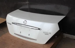 Крышка багажника для Nissan Teana 2006 года на фотографиях