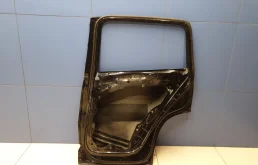 Дверь задняя правая для Volkswagen Tiguan 2014 года на фотографиях