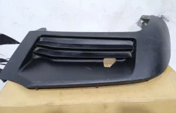 Усилитель переднего бампера для Lexus RX 2008 года на фотографиях