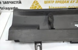 Замок капота для Skoda Octavia 2012 года на фотографиях