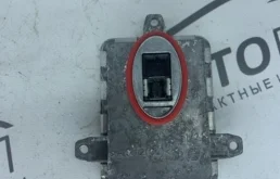 Блок розжига ксенона для BMW X3 2017 года на фотографиях