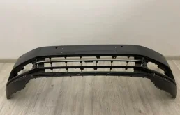 Бампер для Volkswagen Passat 2020 года на фотографиях