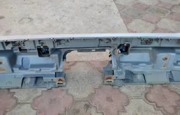 Бампер для Mercedes-Benz M class 2004 года на фотографиях