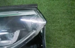 Фара ксенон правая для BMW X3 2018 года на фотографиях